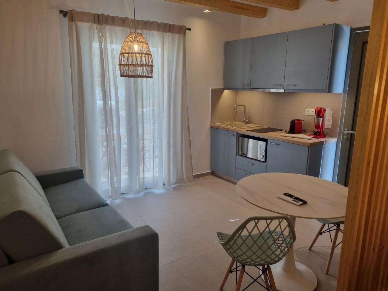 Achilli Apartments Skyros Exterior foto